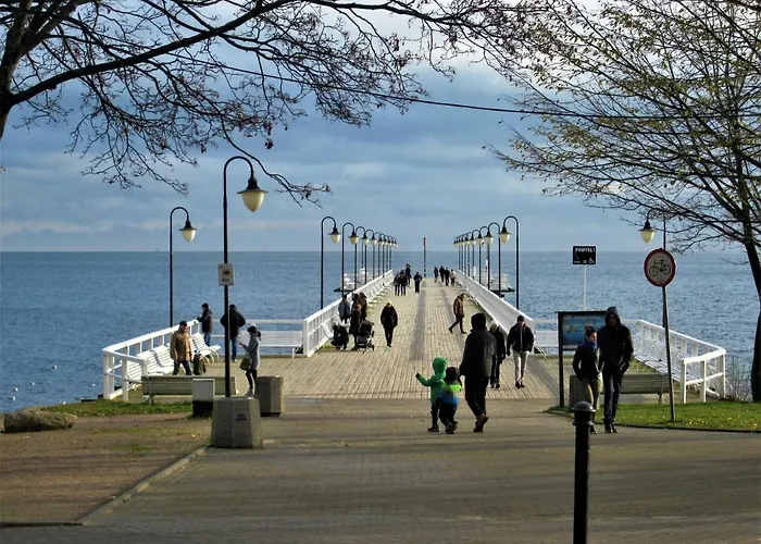 Centrum, 700m Do Plazy - 2 Sypialnie, Salon, Balkon, Bezplatny Parking, 格丁尼亚